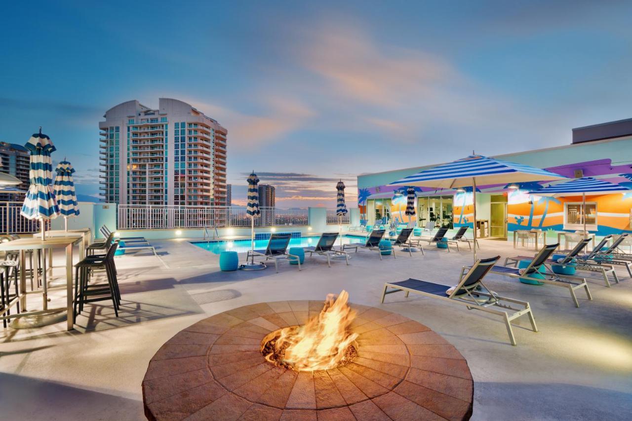 Springhill Suites By Marriott Las Vegas Convention Center Exteriér fotografie