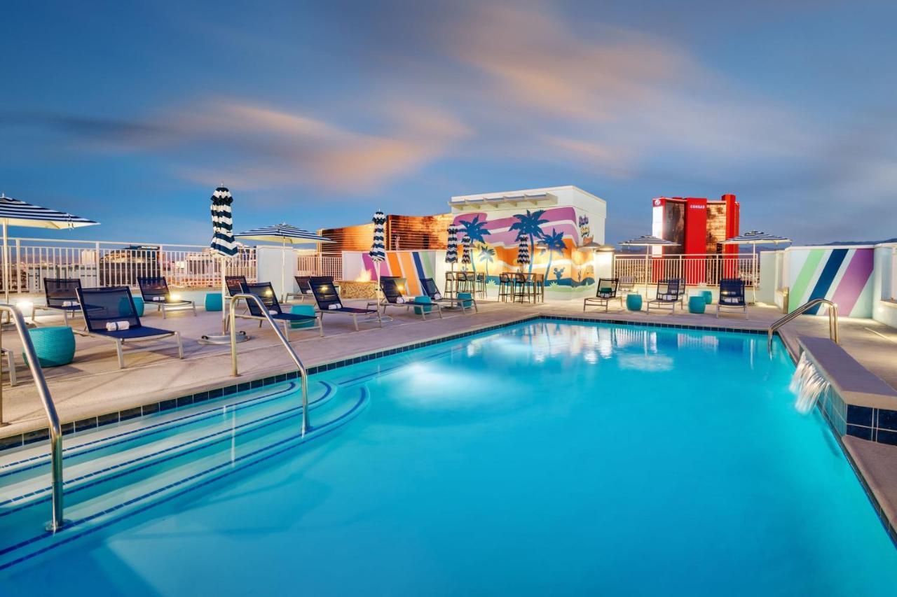 Springhill Suites By Marriott Las Vegas Convention Center Exteriér fotografie